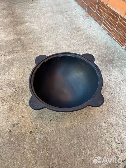 Чугунный казан