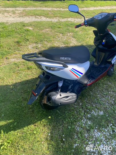 Скутер vento corsa
