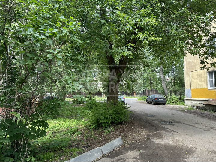 2-к. квартира, 46 м², 2/4 эт.