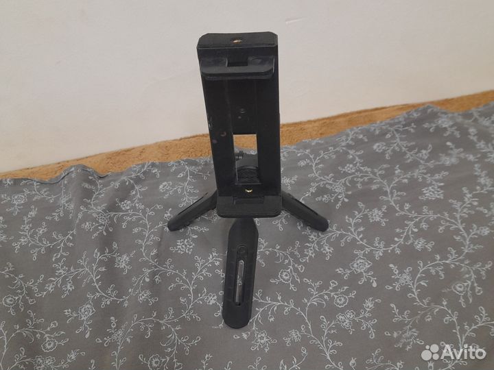 Штатив для телефона маленький