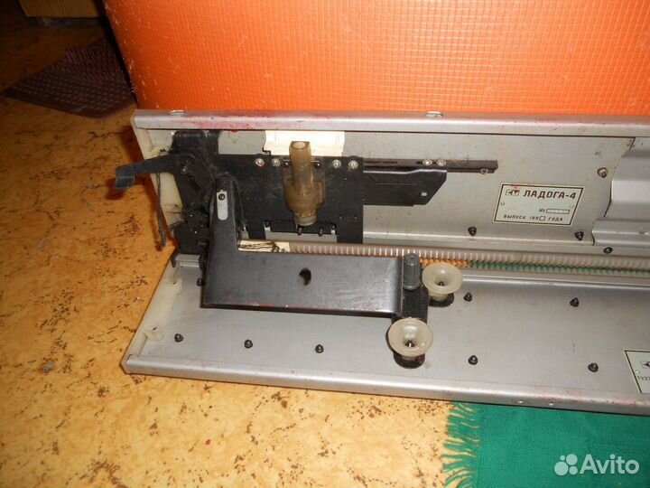 Вязальная машина Нева-5 на запчасти самовывоз