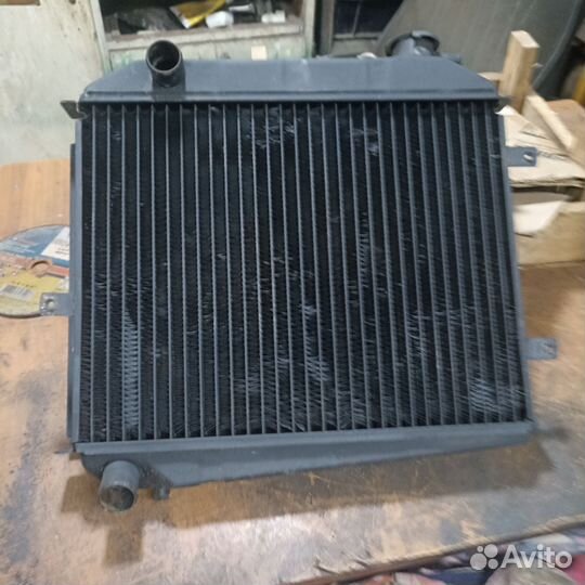 Радиатор москвич412 2140