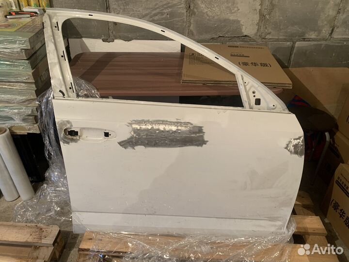 Правая передняя дверь