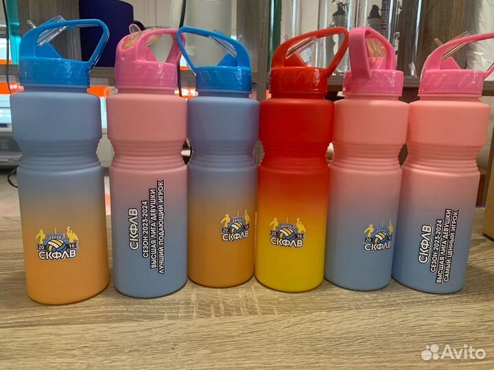 Уф печать на бутылках, термокружках, термосах