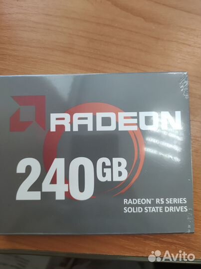 Жесткий диск ssd 240гб новый