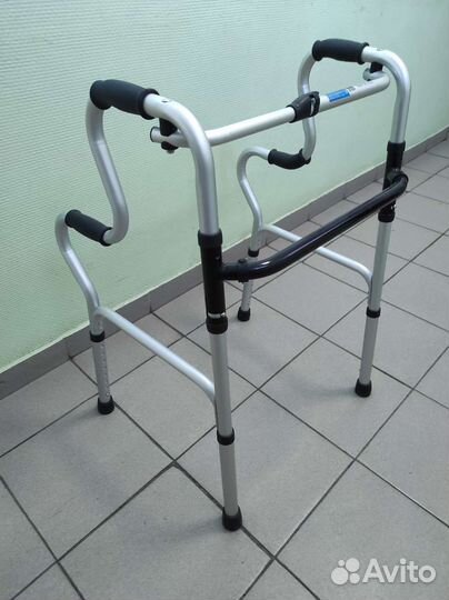 Ходунки для инвалидов