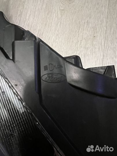 Ford 3 фара и боковое зеркало