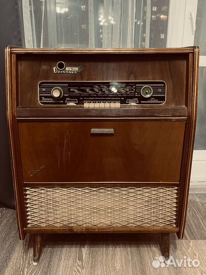 Радиола Dzintars. Коллекционное состояние