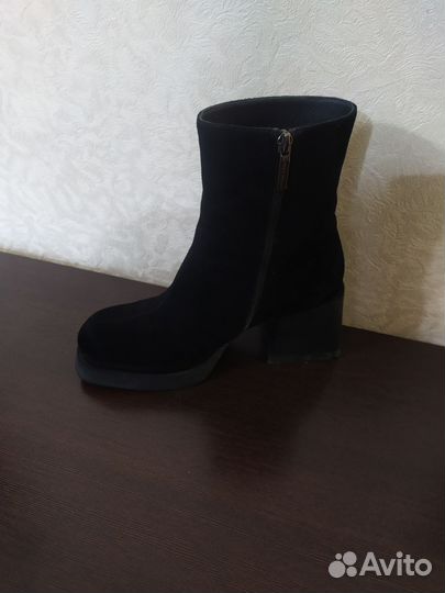 Полусапоги женские зимние 40