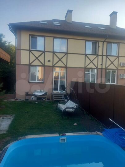 Дом 190 м² на участке 3 сот.