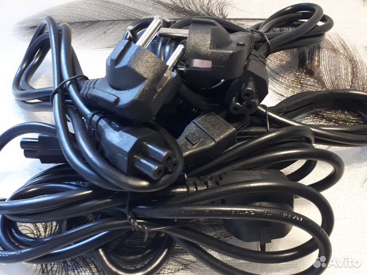 Шнур питания для ноутбука