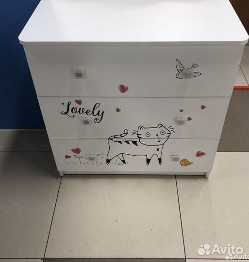 Комод детский с принтом