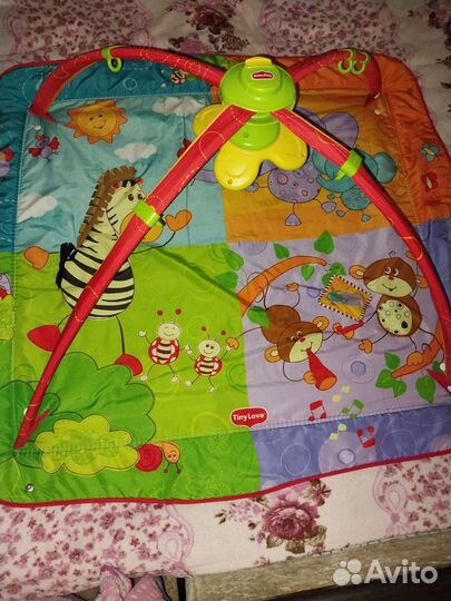 Развивающий коврик