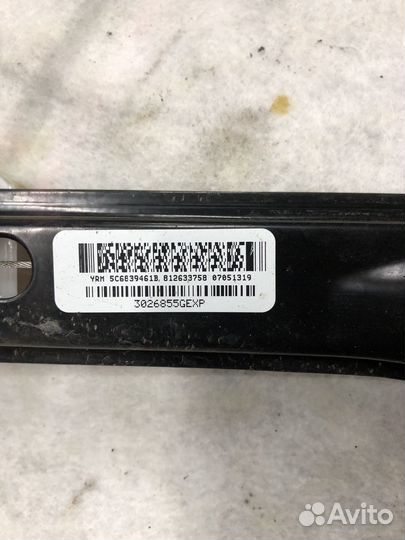 Стеклоподъёмник задний левый Volkswagen Jetta 6