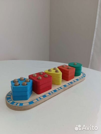Развивающие игрушки