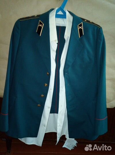 Костюм военный офицерский