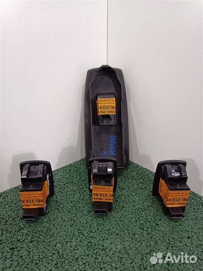 Кнопка стеклоподъемника Bmw X3 E83 2008