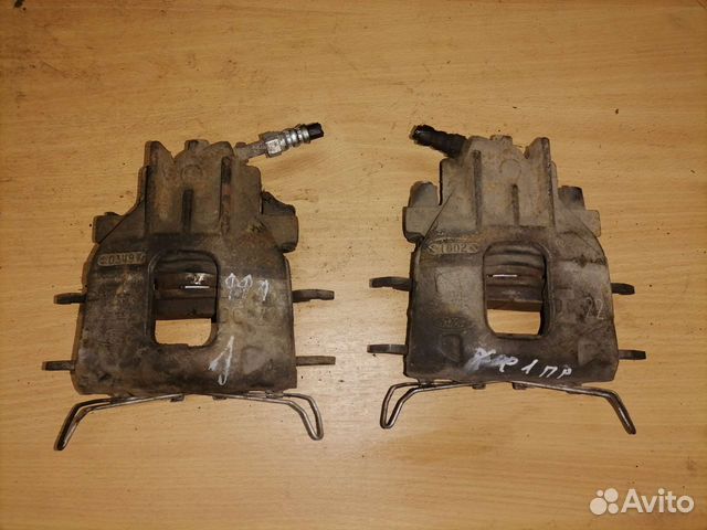 Суппорт передний Ford Focus 1