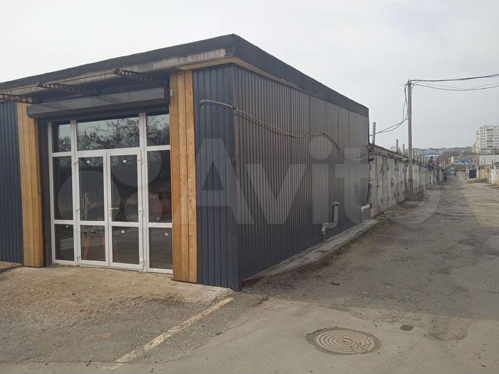 Здание, 99 м²