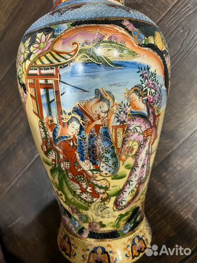Ваза в китайском стиле