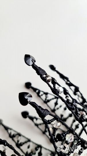 Корона ручной работы