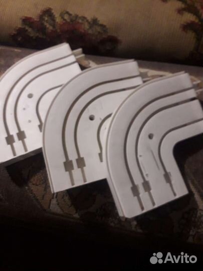 Повороты для карнизов 6штук