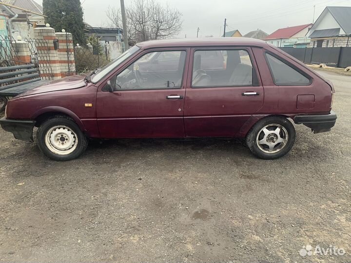 ИЖ 2126 1.6 МТ, 2001, 130 000 км