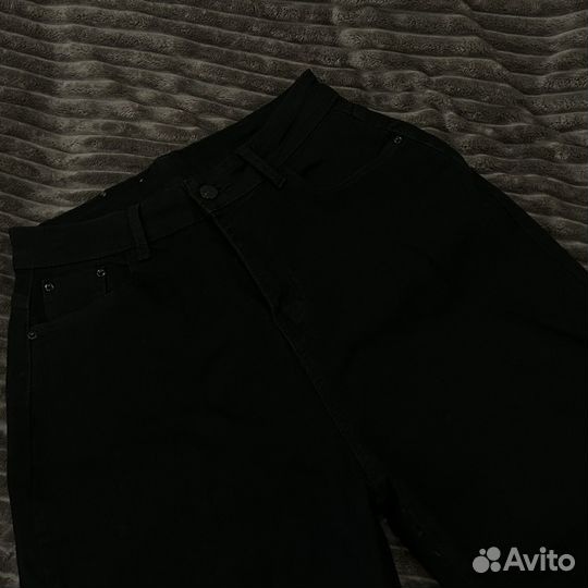 Джинсы женские