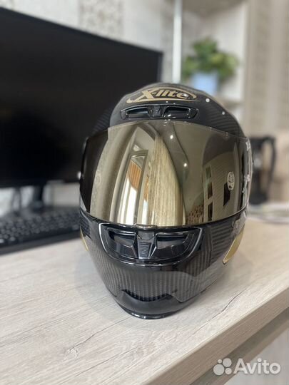 Мото шлем X-Lite X-803 RS Ultra Carbon