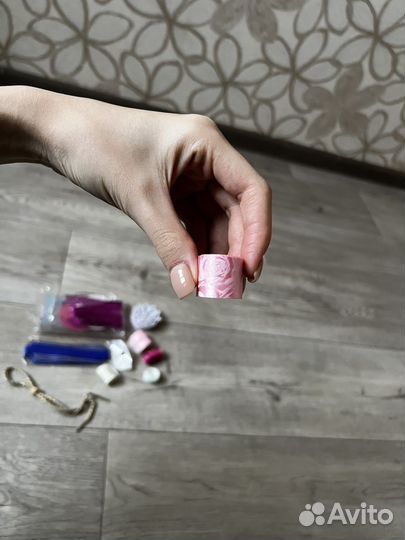 Разные ленточки для подарков и поделок