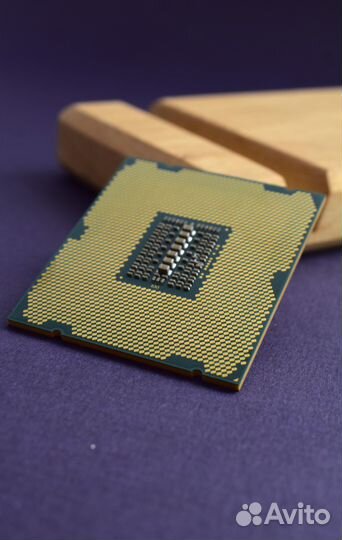 Intel Xeon Е5 2680 V2