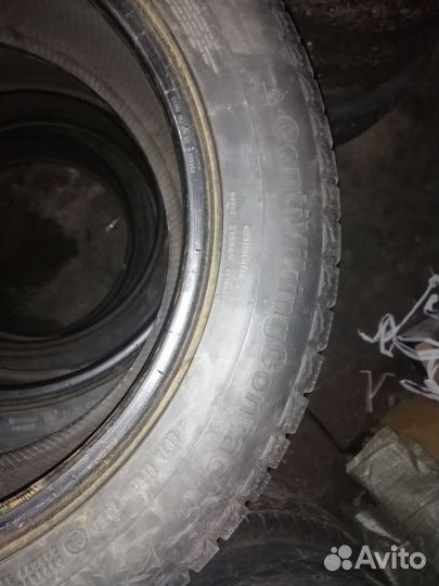 Continental ContiVikingContact 6 235/55 R17