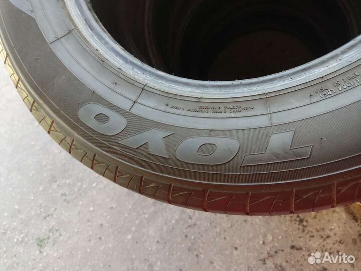 Toyo Open Country U/T 235/65 R17