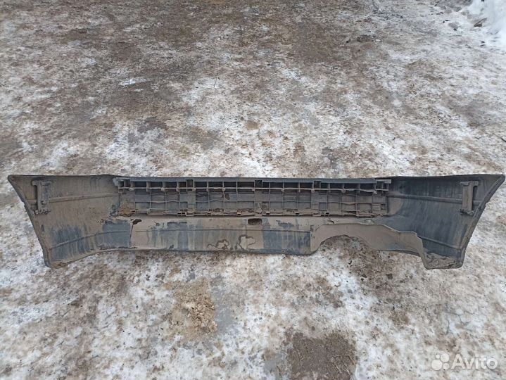 Задний бампер Volkswagen passat B3 седан