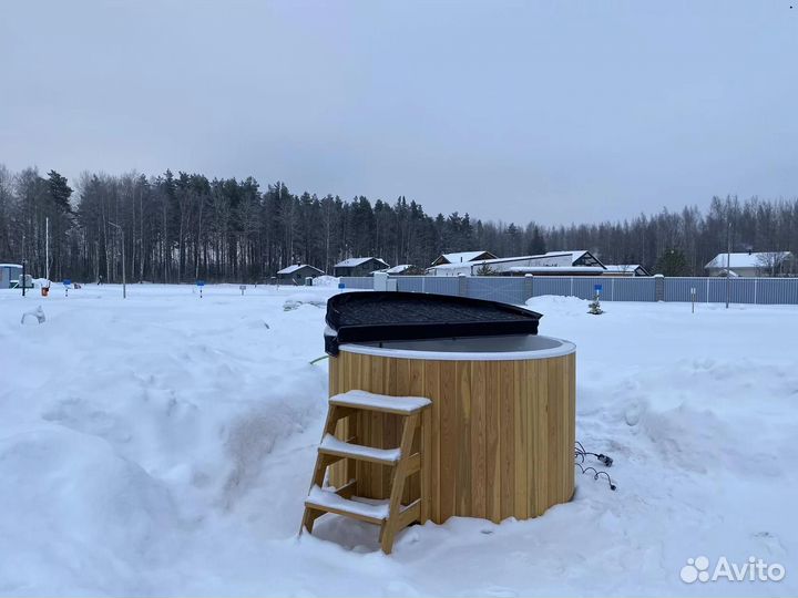 Купель с отделкой деревом