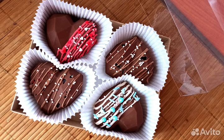 Шоколадные сердечки ручной работы