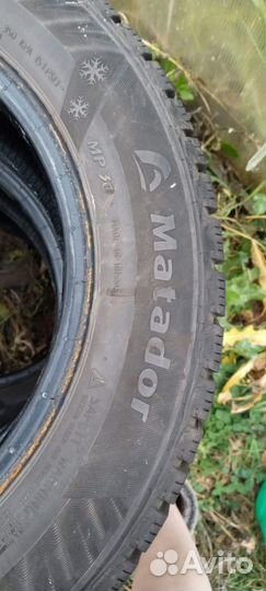 Зимняя резина r14 175 65 бу