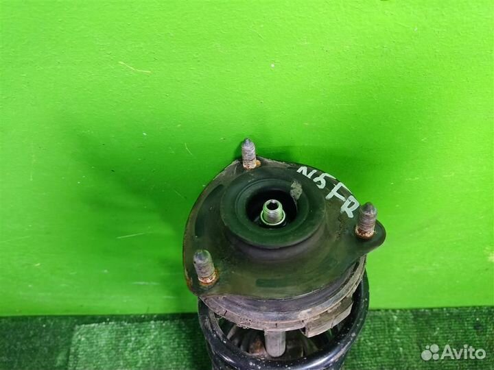 Стойка амортизатора передняя правая Honda Civic 4