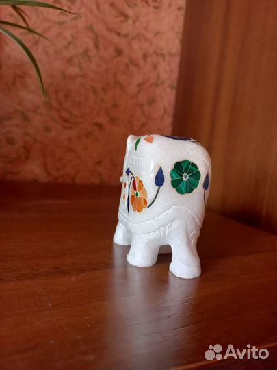 Мраморный слоник