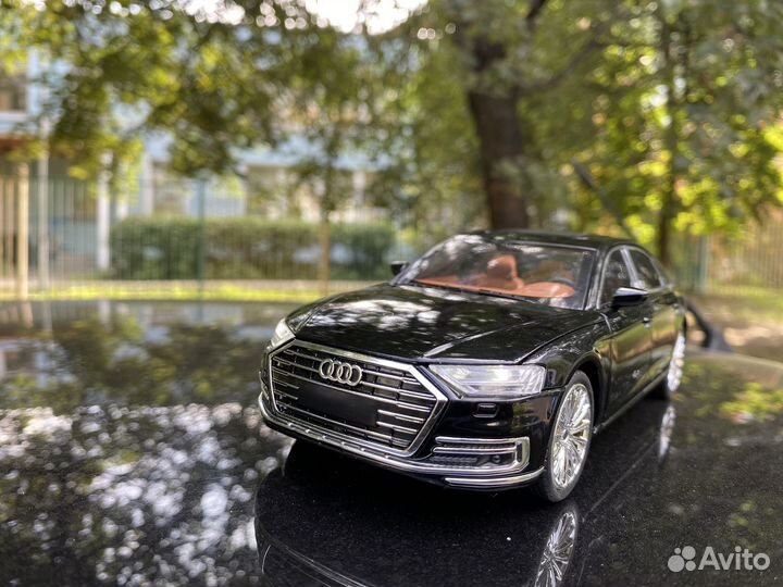 Модель автомобиля audi a8