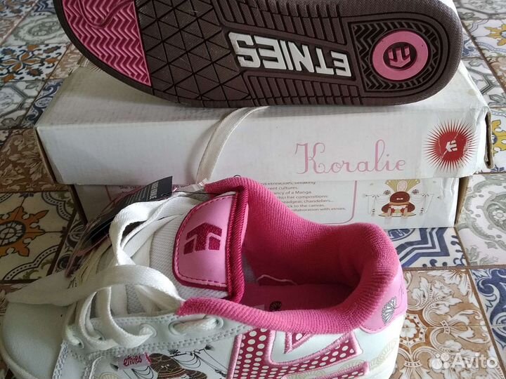 Кроссовки etnies