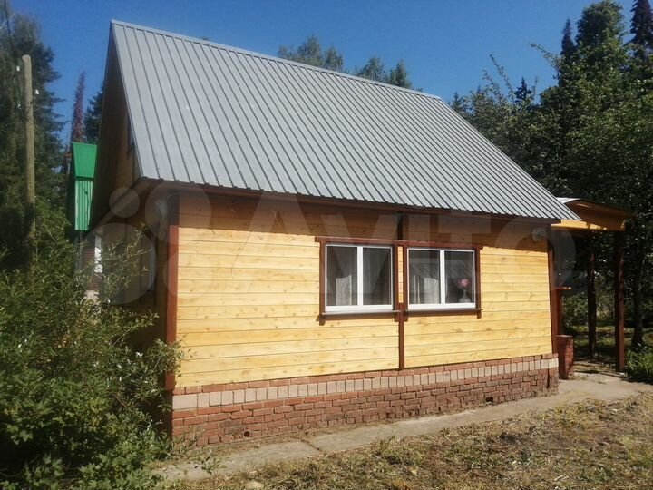 Дом 42 м² на участке 5 сот.