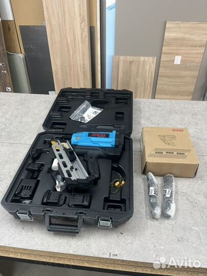Газовый гвоздезабивной пистолет GFN3490CH-С Toua