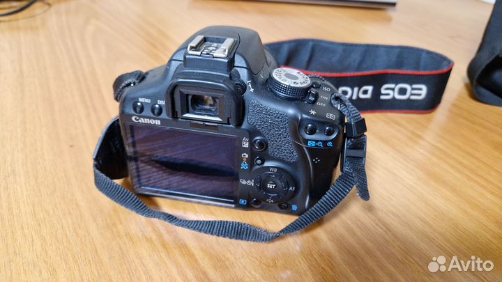 Зеркальный фотоаппарат Canon EOS 500D