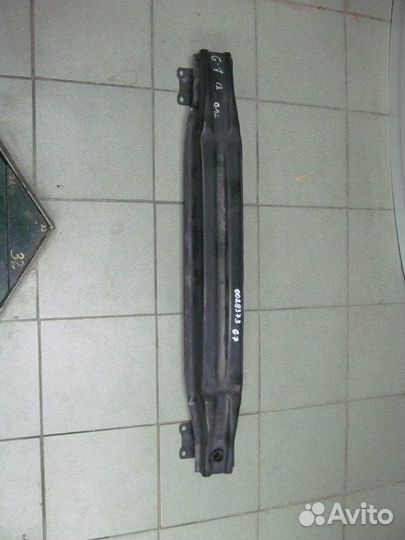 Усилитель заднего бампера Volkswagen Golf 7 2012