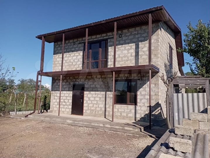 Дом 140 м² на участке 12 сот.