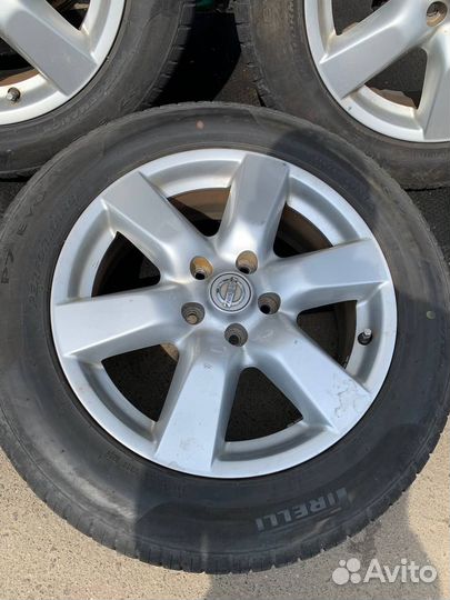 R15 Pirelli P7 215/60, PCD 5x114.3 DIA 66.1