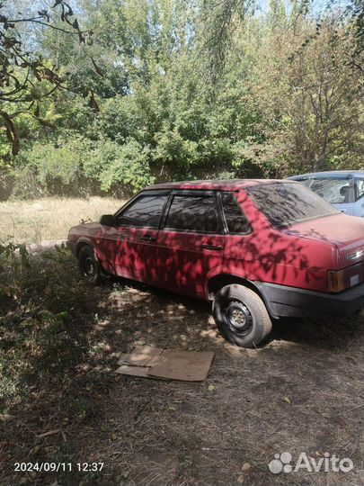 ВАЗ 21099 1.5 МТ, 1993, 150 000 км