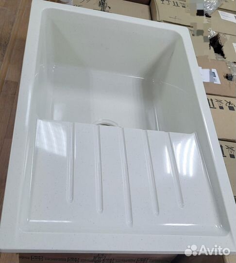 Мойка из искусственного камня