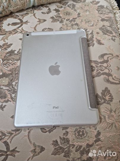 iPad 6 поколения 128 гб 4g+Wifi